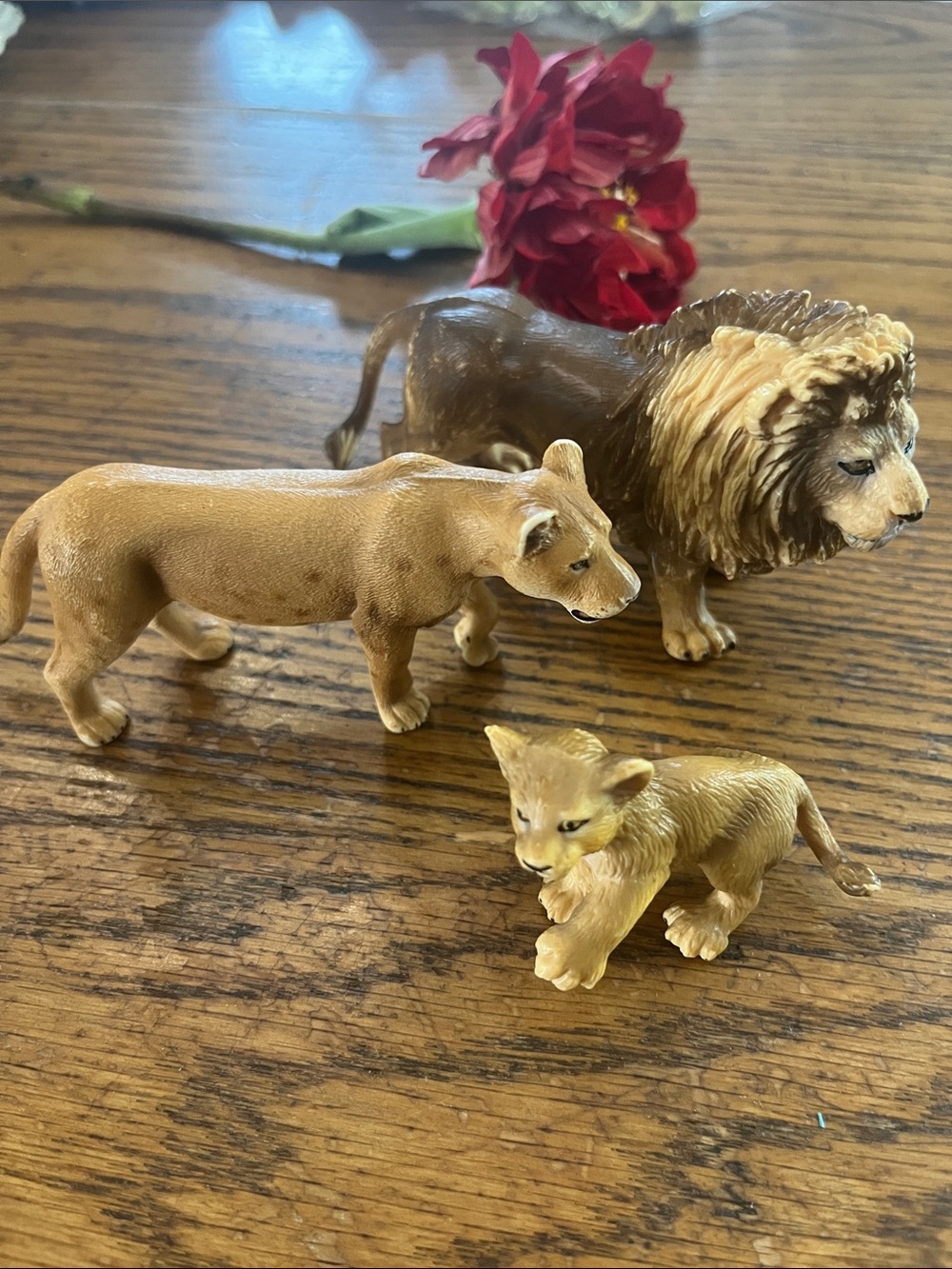 Vintage Schleich Lion Family Figurine Playset - Brown Lion, Lioness & Cub